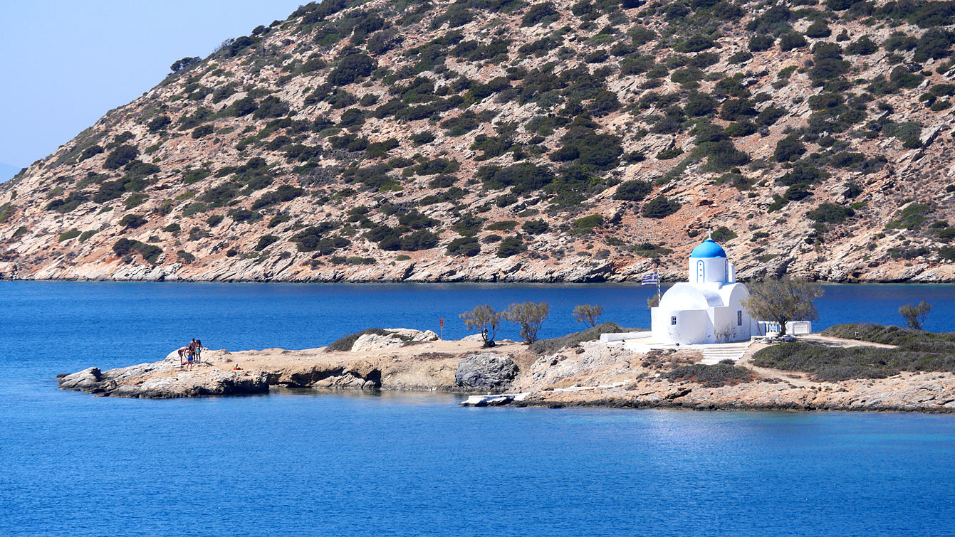 chemin pour aller à Maltezi beach, Amorgos : la chapelle