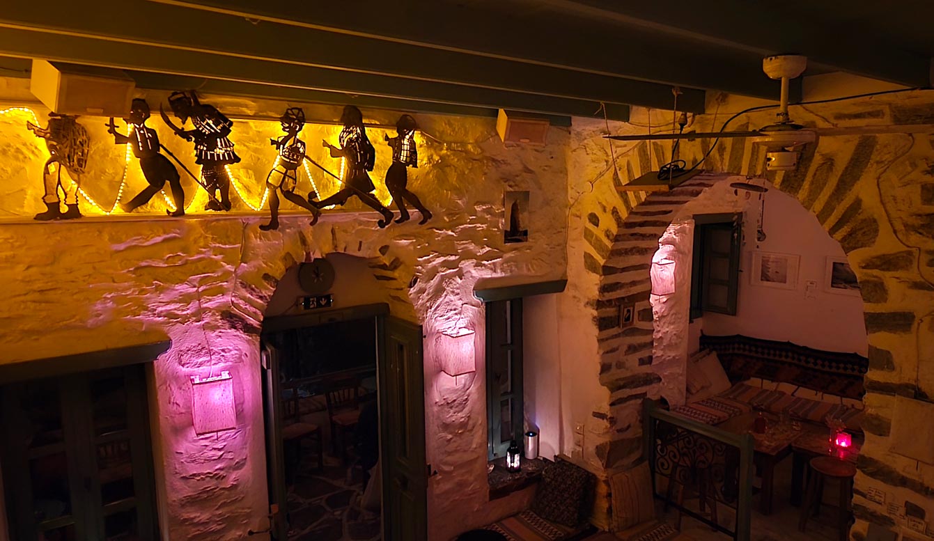Bar Jazzmin, Amorgos