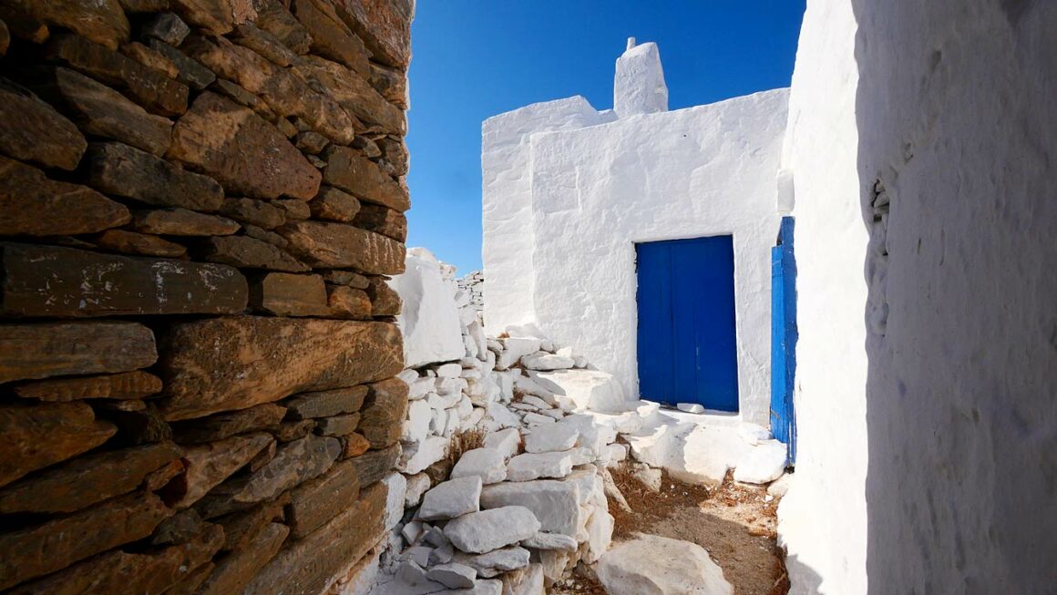 La chapelle de l'Ancienne Arkesini à Amorgos