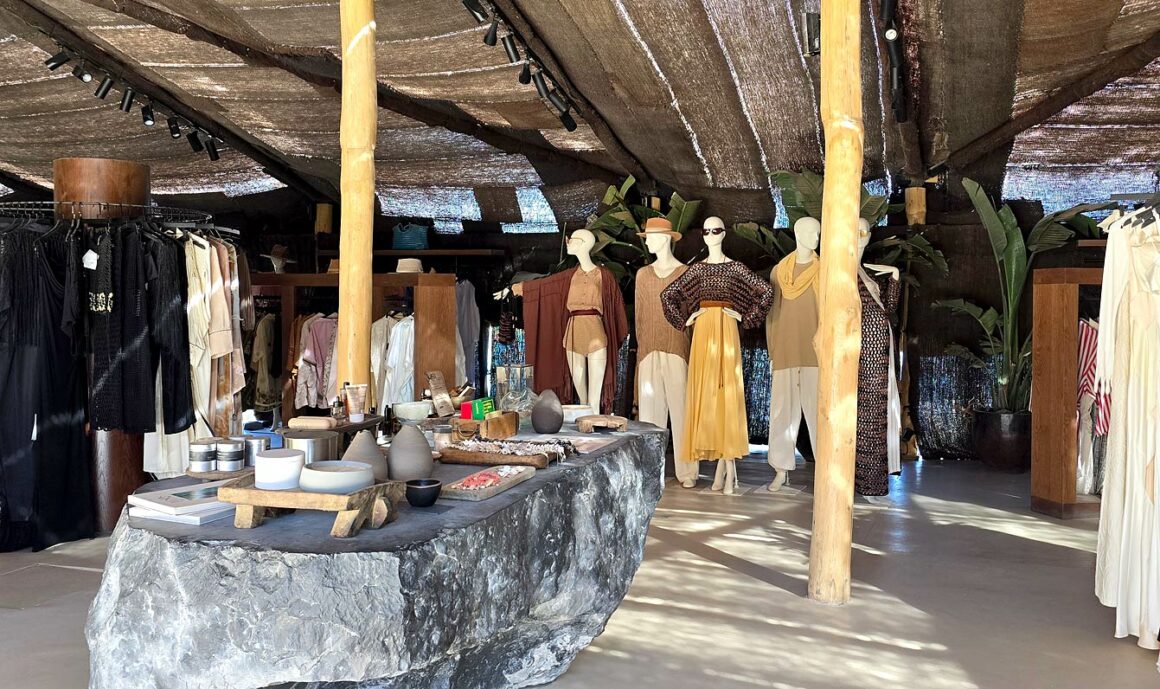 Scorpios Bazaar (Caravana)