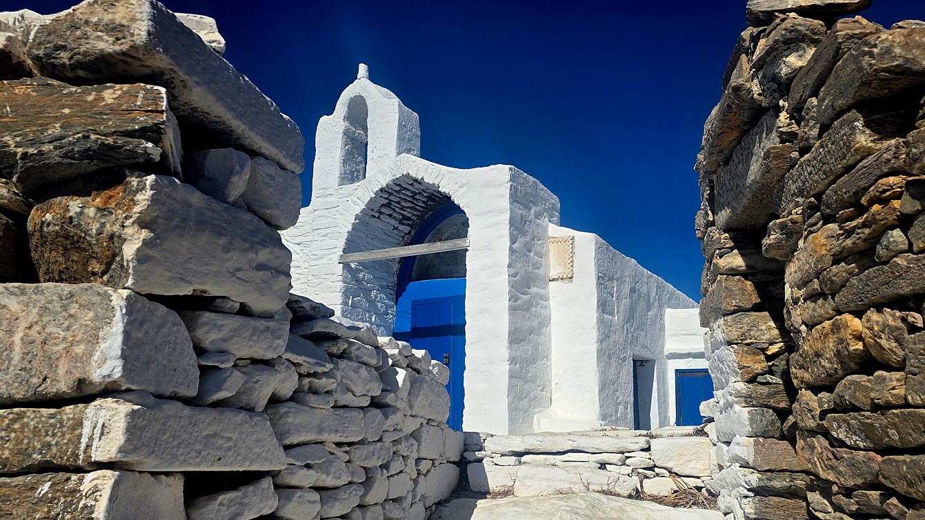 La chapelle de l'Ancienne Arkesini à Amorgos