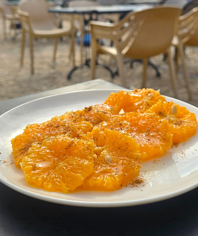 oranges, place du marchs aux Grains