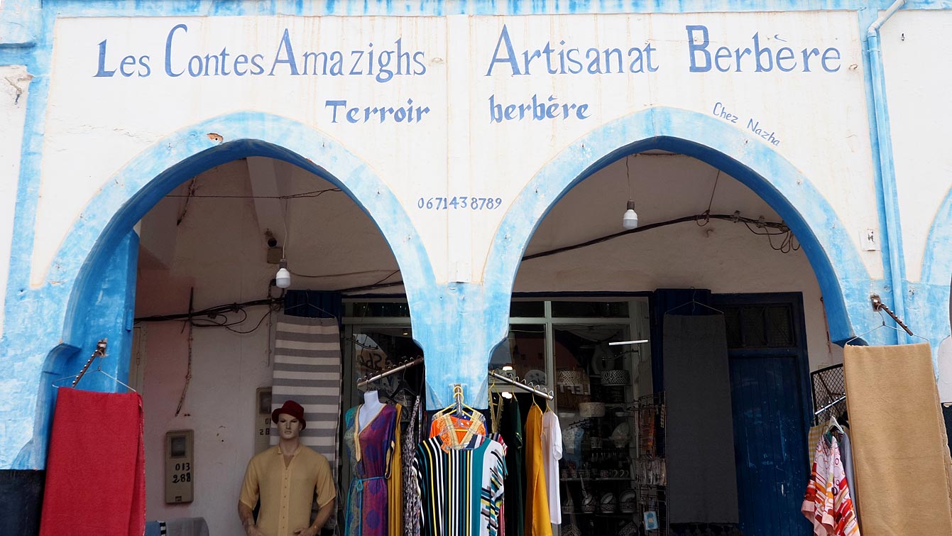 tapis berbères au souk de Mirleft