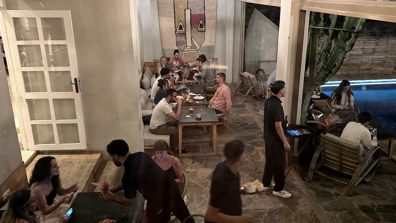 Dfrost Almugar Restaurant & Bar