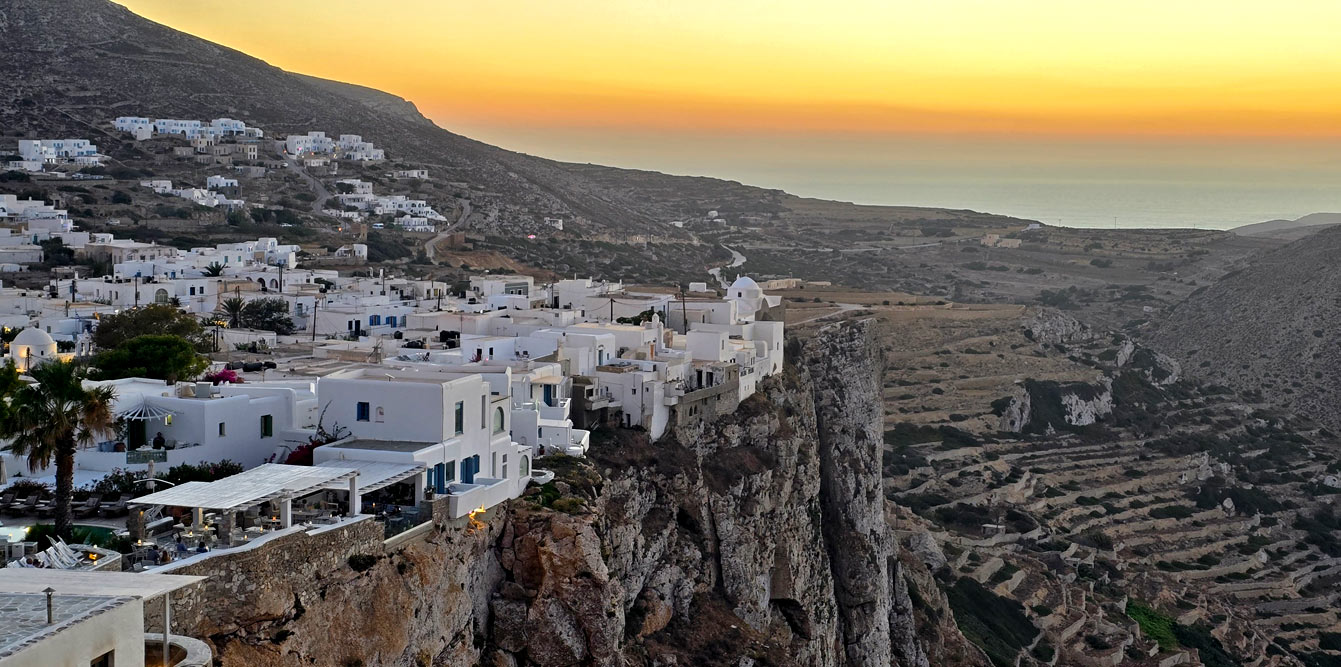 Coucher de soleil sur la chora