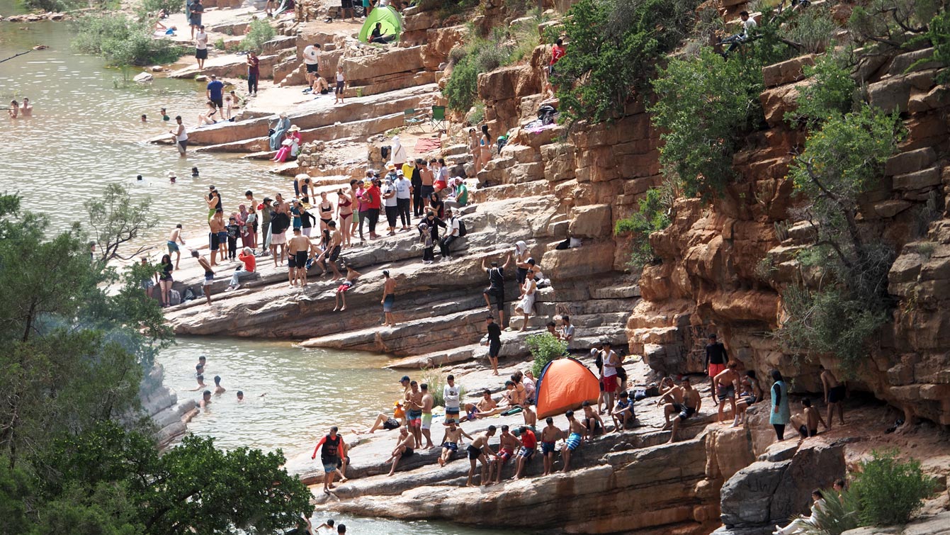 vasque où les jeunes viennent plonger,Vallée du Paradis, Agadir