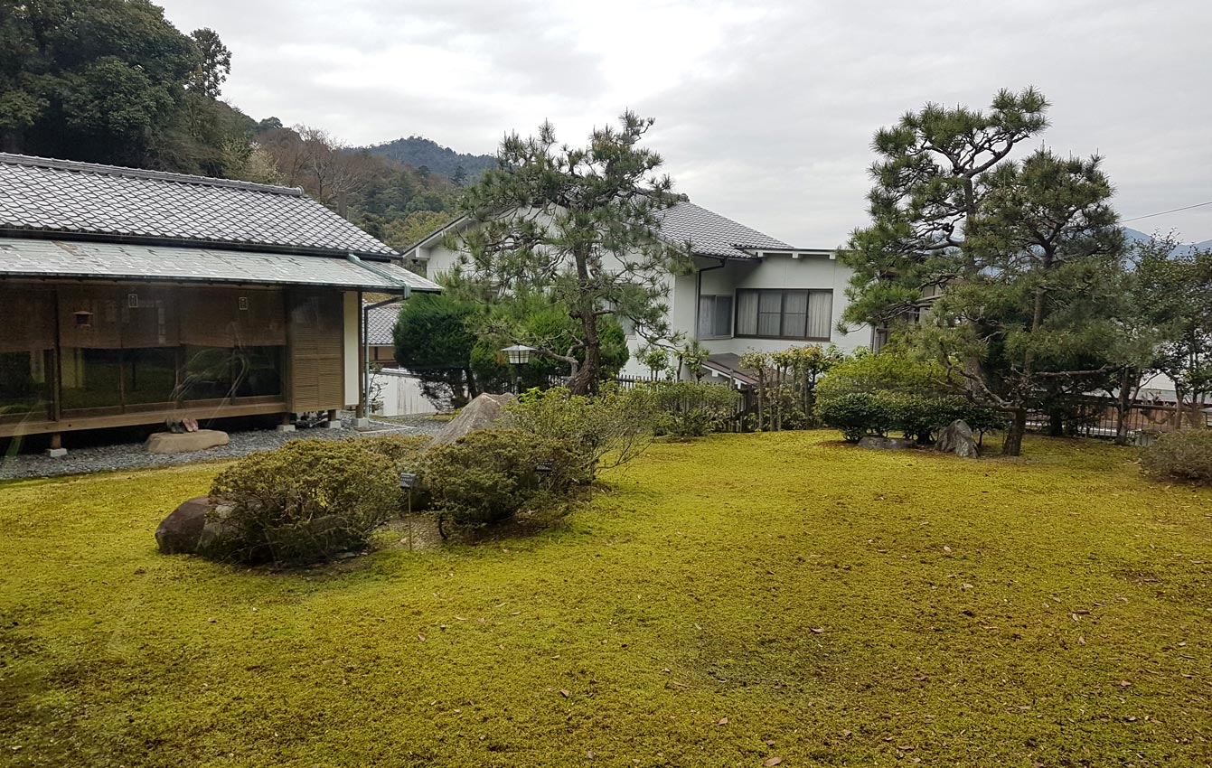 Guest House Mikuniya (Miyajima)