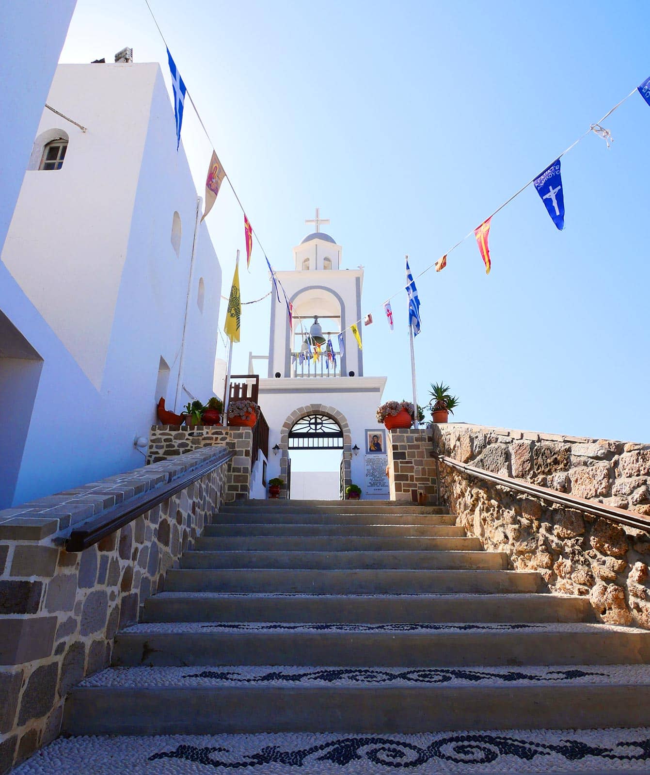 Entrée du monastère Panagia Spiliani sur l'île de nisyros