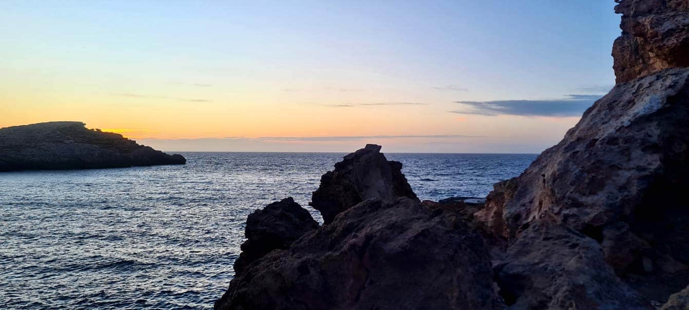 Coucher de soleil magique à Sa Punta Galera, Ibiza