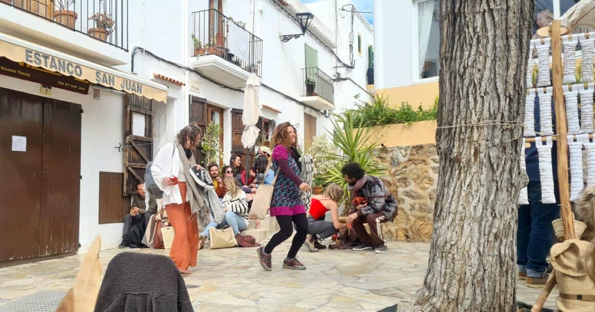 marché artisanal & hippie de Sant Joan à Ibiza