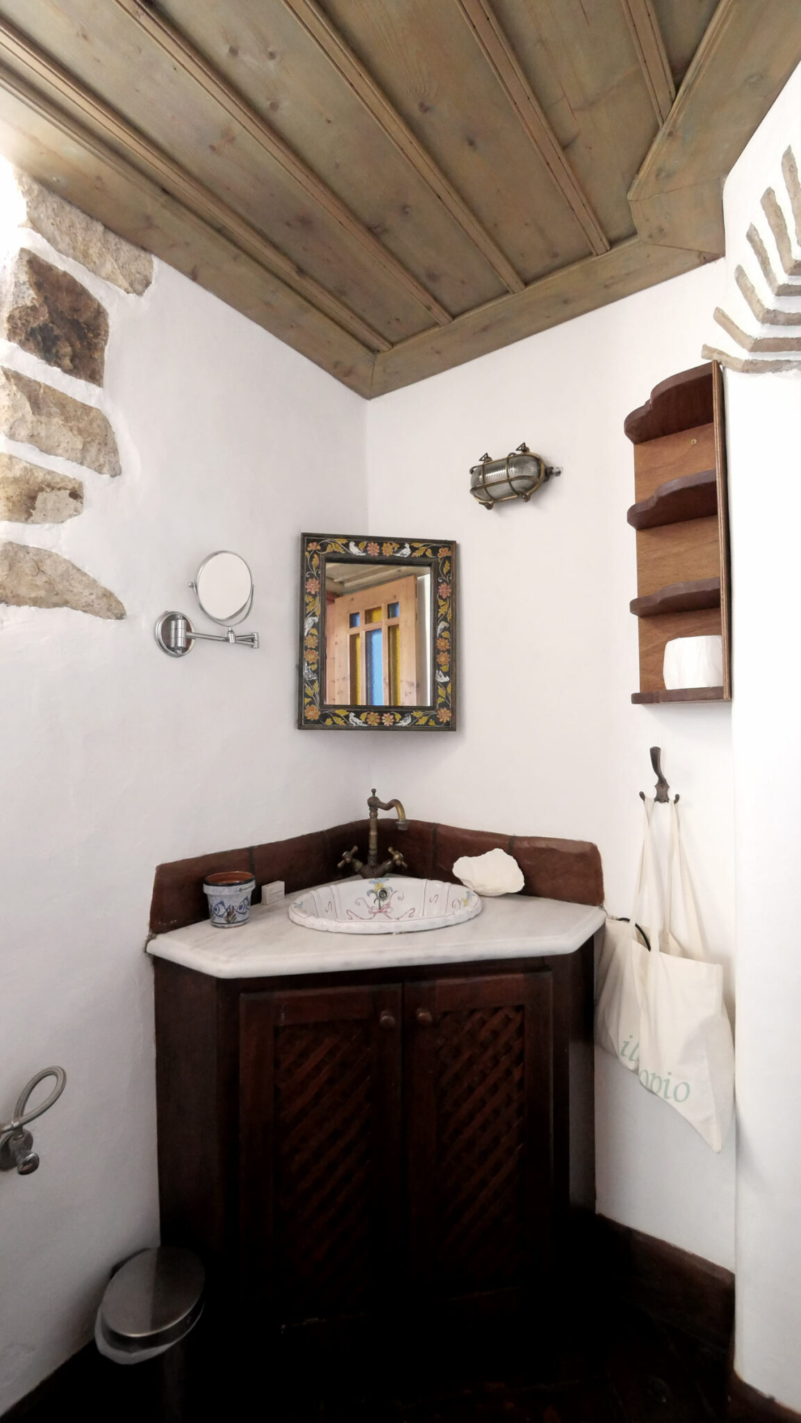 1ere Salle de bain, Eirini Luxury Hotel Villas Patmos