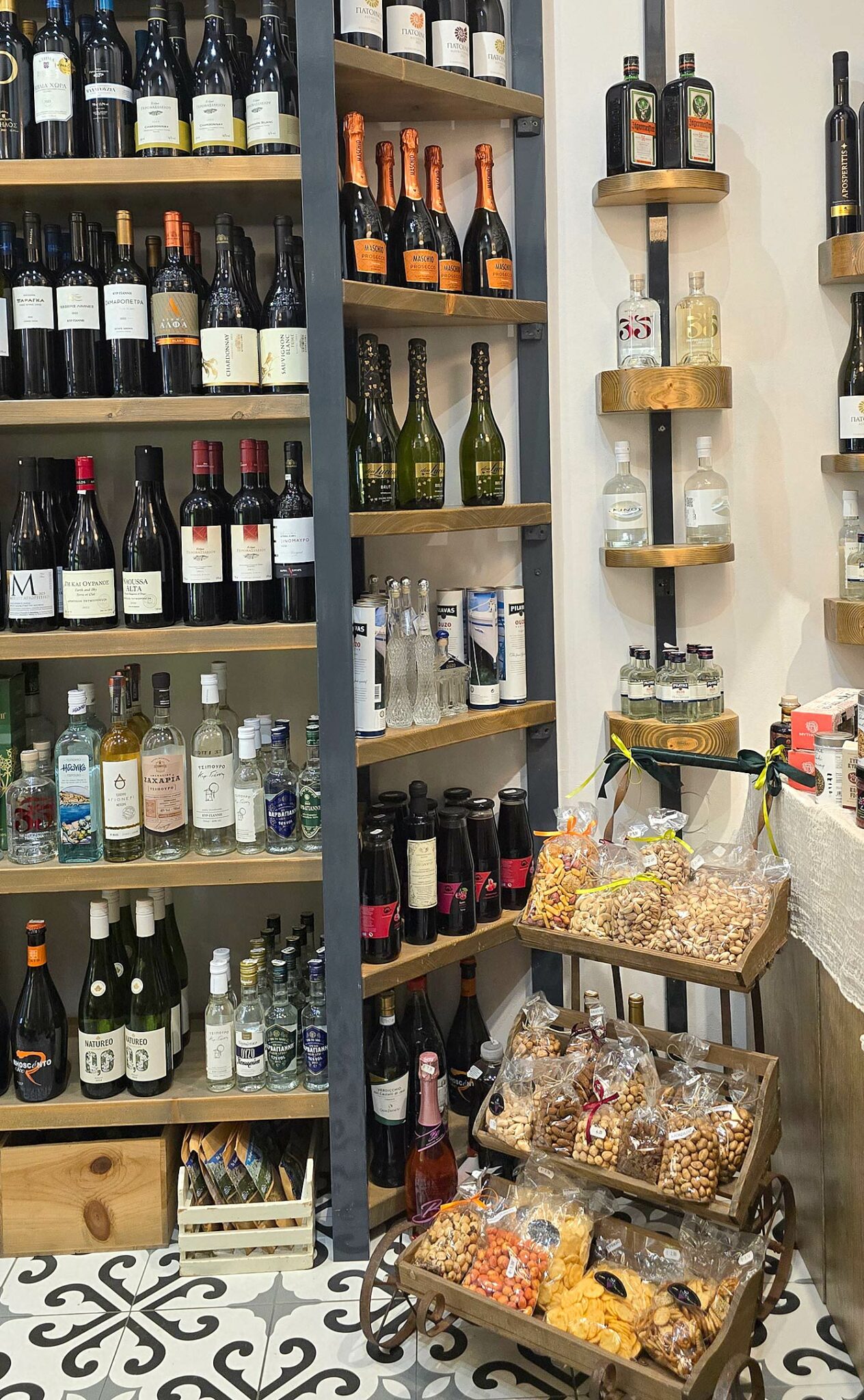 vins et des liqueurs à Patmos