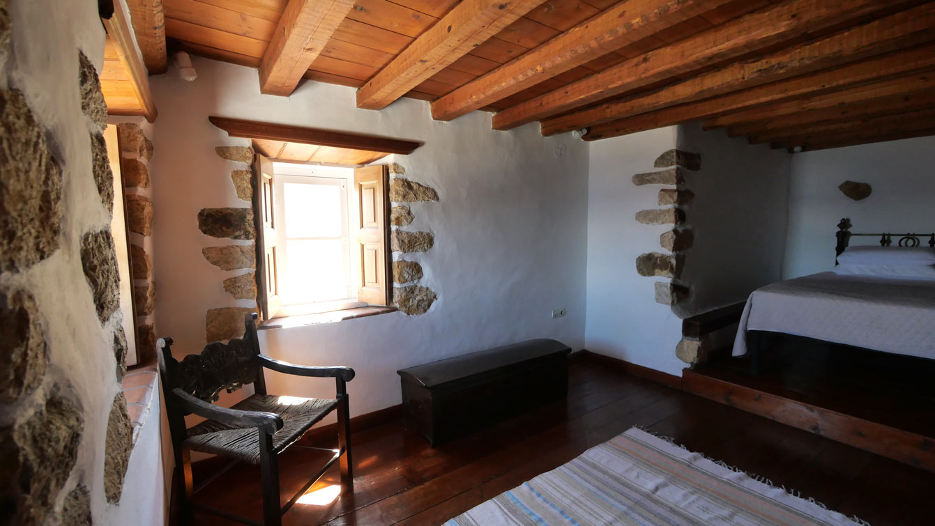 A l'étage, visite des autres chambres : Eirini Luxury Hotel Villas Patmos 
