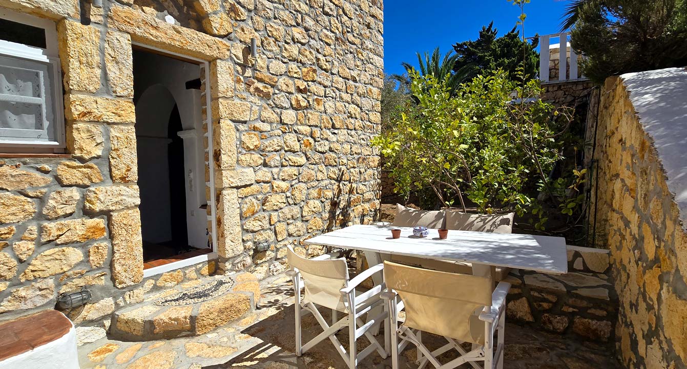  Eirini Luxury Hotel Villas Patmos 