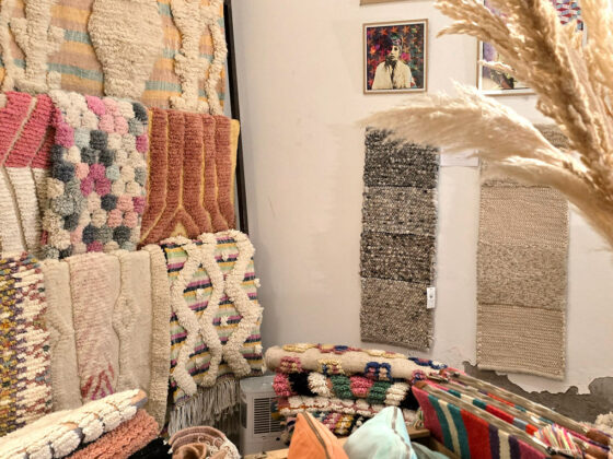 tapis à l'atelier café boutique à Essaouira