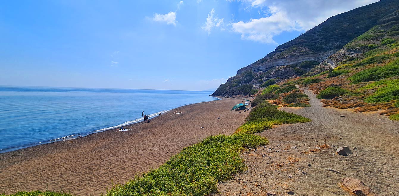 Lies beach, Nisyros